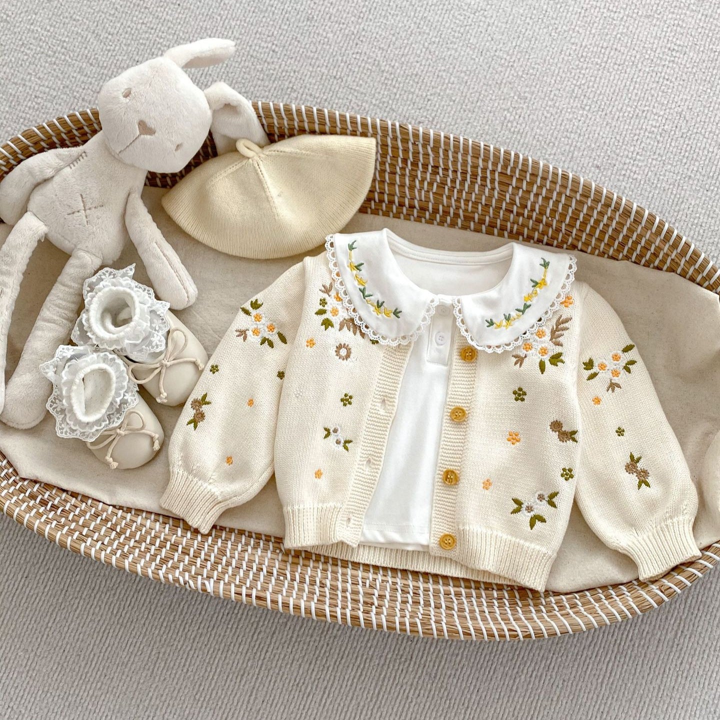 Autumn New Arrival Baby Kids Girls Comfortable Flowers Embroiedery