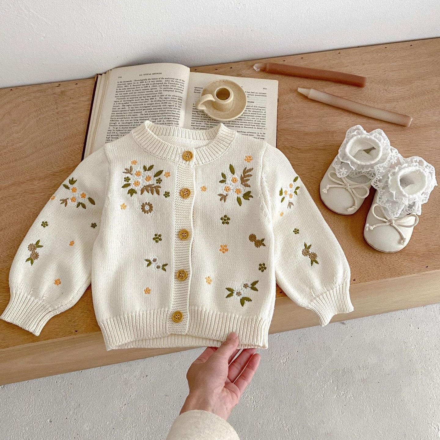 Autumn New Arrival Baby Kids Girls Comfortable Flowers Embroiedery