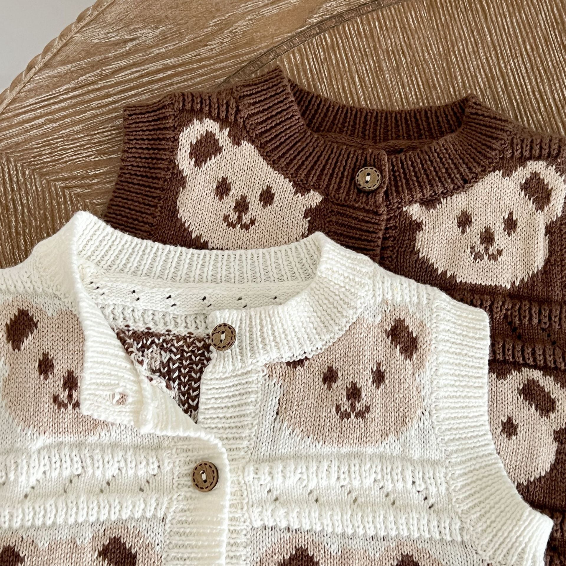 Baby Bear Pattern Single Breasted Design Vest Knit Cardigan